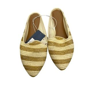 Universal Thread NwT Woven Slides 7.5